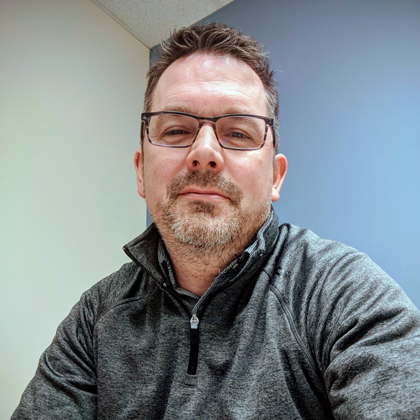 photo_Daniel-600×600